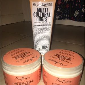 Curl hair products